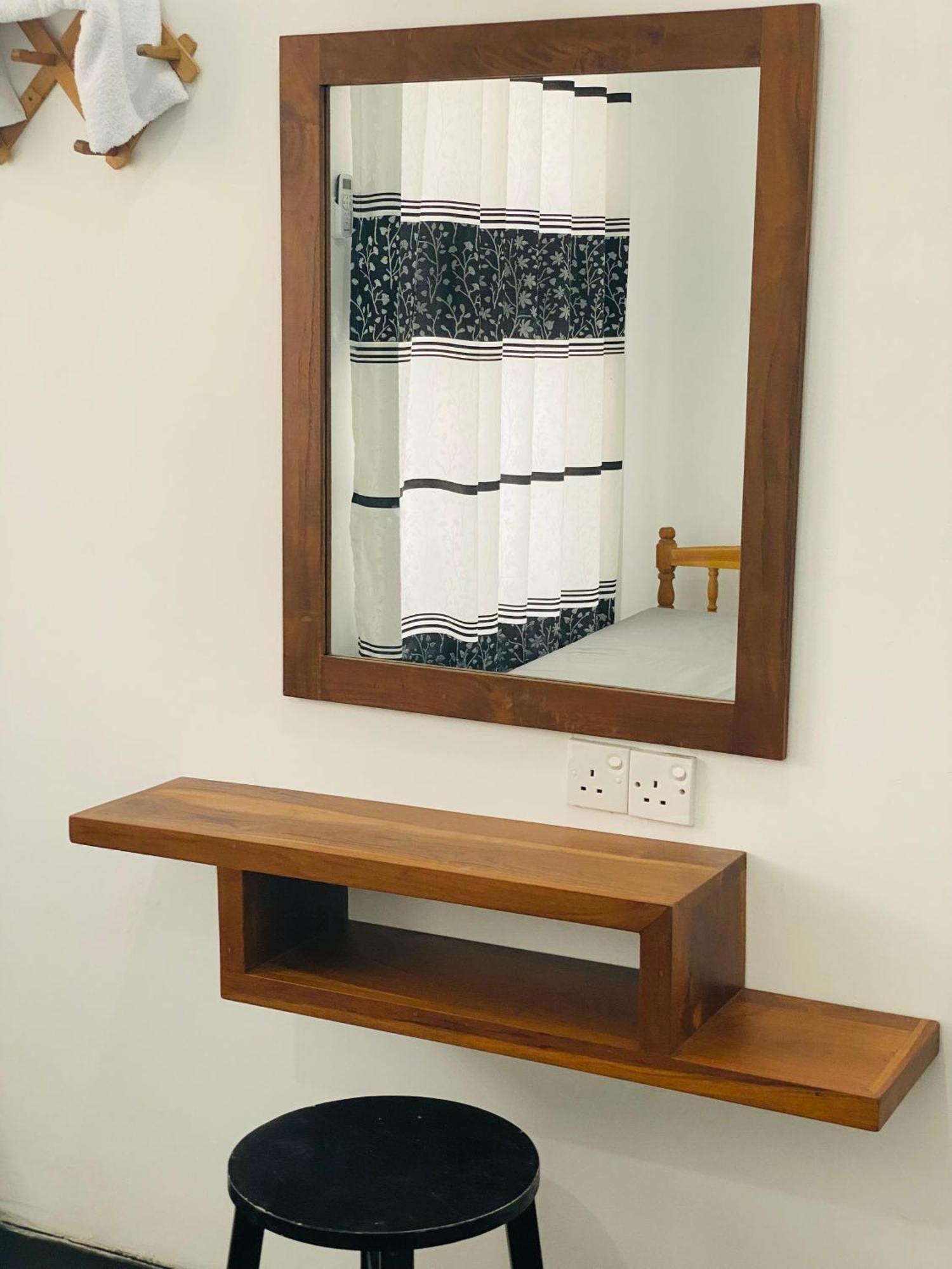 Araliya White House Apartment Negombo Luaran gambar